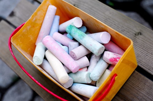 chalk play kids colors