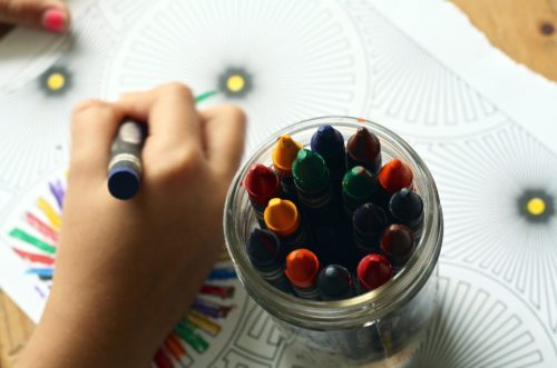 crayon kid draw color